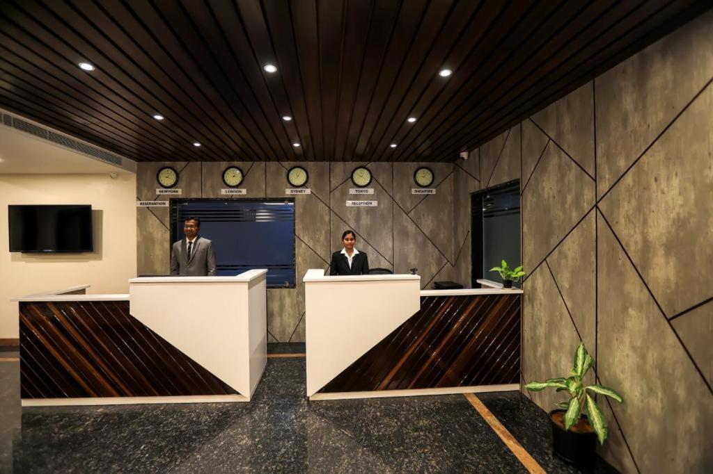 Готель Pp Residency Covelong Екстер'єр фото